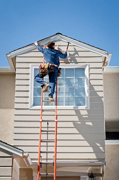 Storm Damage Siding Repair in Fallbrook, CA